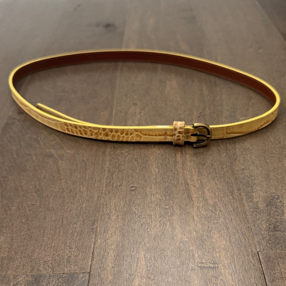 Lands’ End Genuine Leather Skinny Belt Yellow Croc Embossed Size Large